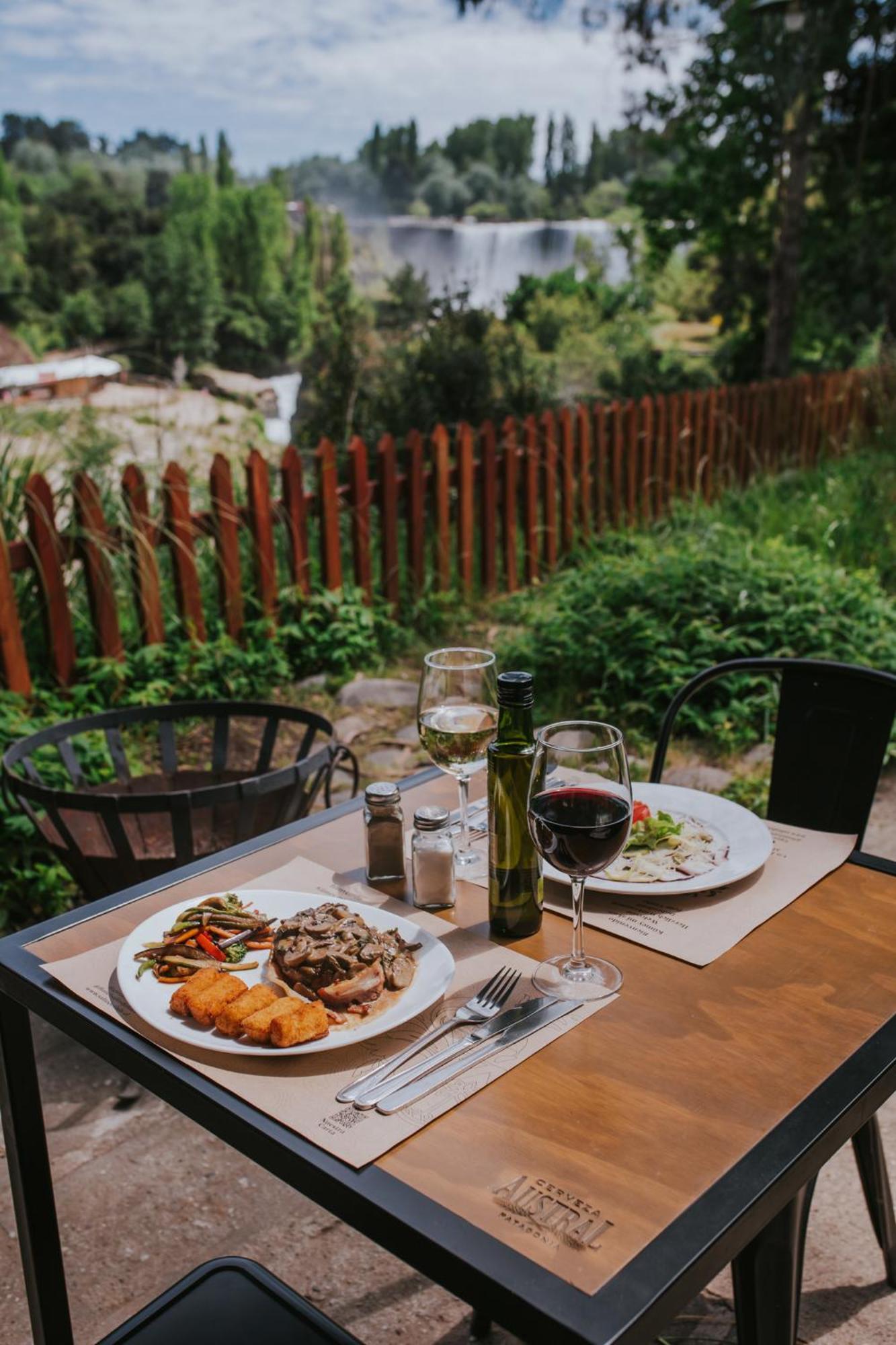 Hotel Salto Del Laja Лос-Анхелес Экстерьер фото